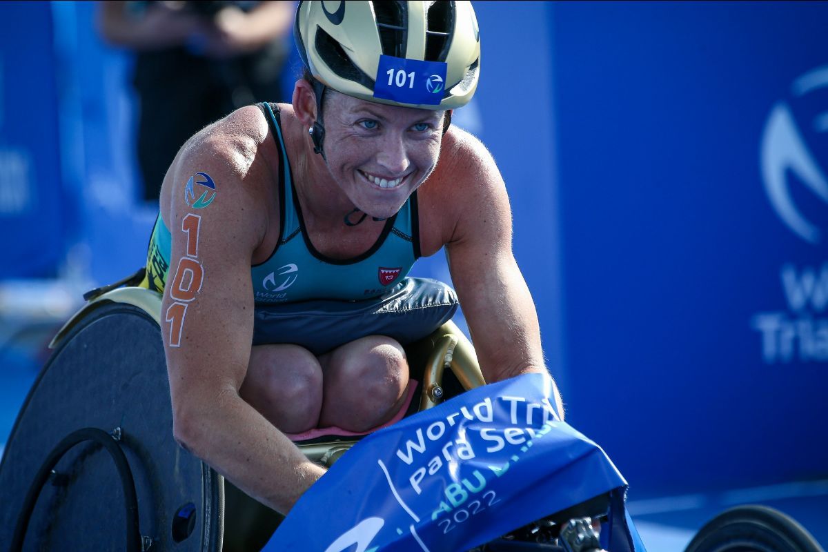 Lauren Parker Makes History with Third World Title in Abu Dhabi