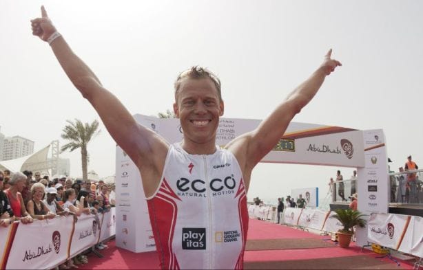 Rasmus Henning wins 2012 Abu Dhabi International Triathlon