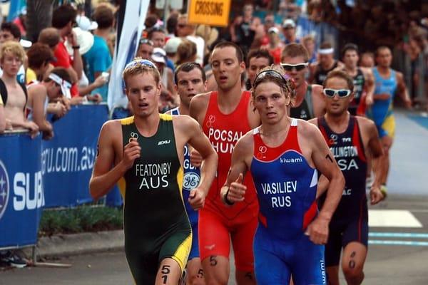 Jesse Featonby and Kirralee Seidel win 2013 Chizhou ITU Triathlon Premium Asian Cup