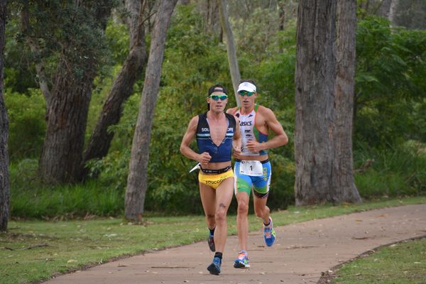 Pete Jacobs and Tim Reed run battle Huskisson Long Course Triathlon 2014