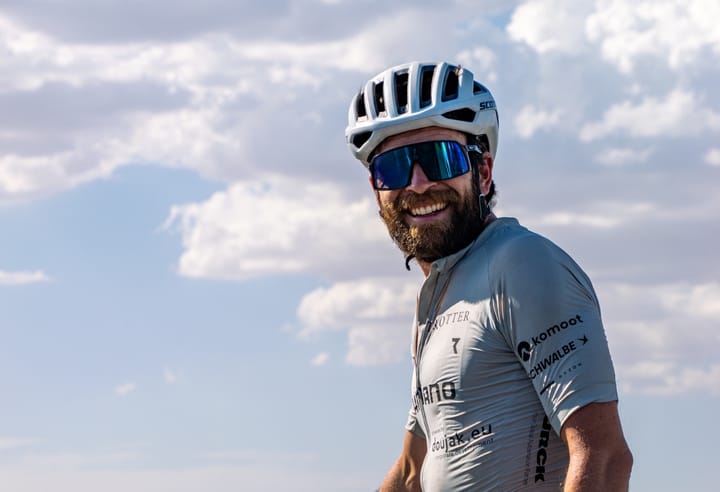 Jonas Deichmann's Reverse Duathlon: Cycles America Coast-to-Coast, Now Set to Run Back