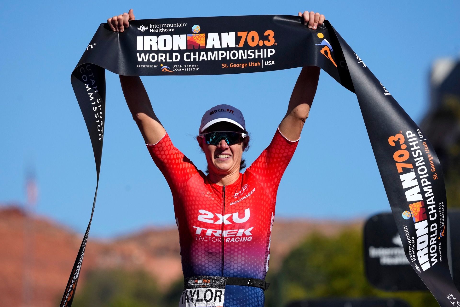 Taylor Knibb Dominates At The 2022 Ironman 70.3 World Championship ...